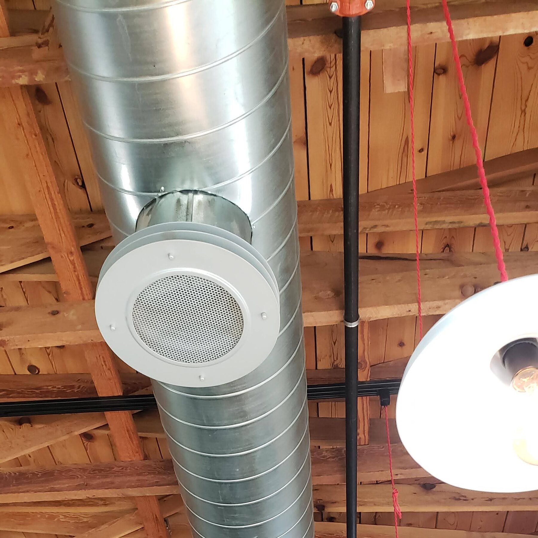 Commercial spiral ductwork and ceiling diffuser