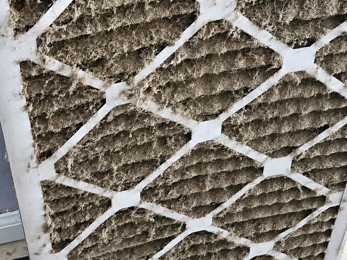 Dirty air filter restricting airflow in an air conditioning system